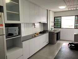 Blk 123 Bukit Batok Central (Bukit Batok), HDB 4 Rooms #567747611